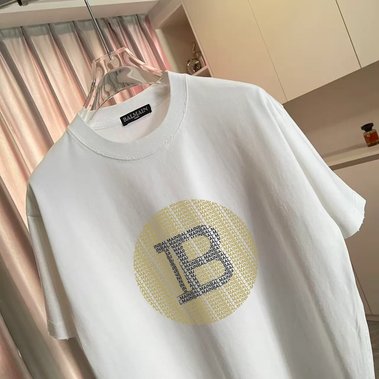 Balmain*Balmain 2026 Spring and Summer New Arrival Washed, distressed, personalized letter logo print, customized fabric g short-sleeved T-shirt, men and women Same Style Size: S M L XL XXL five sizes Color: White Brown Purple Gray